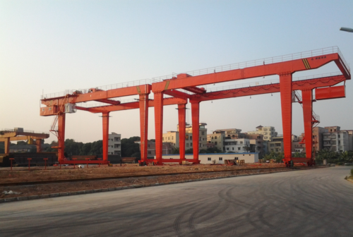 門式起重機(jī)